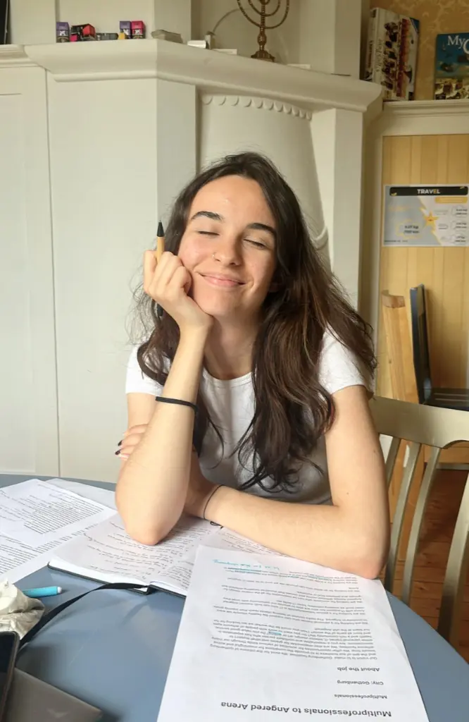 Kroatischlehrerin Lorena